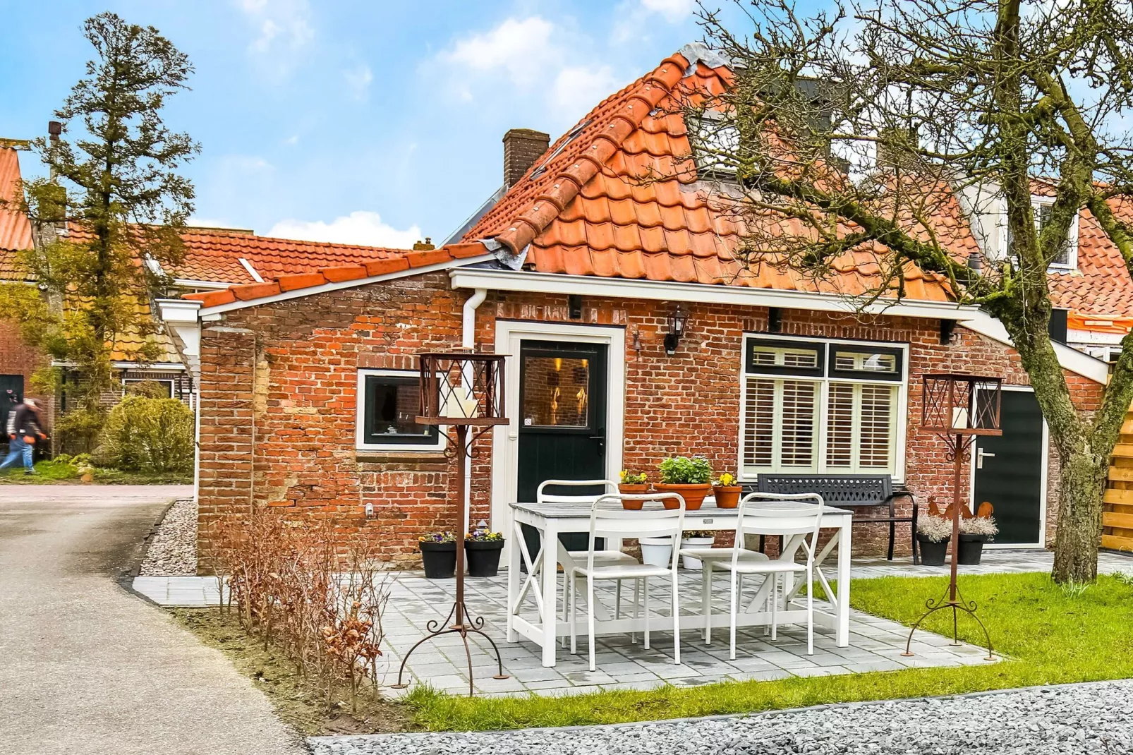 Waddenhuisjes Paesens-Buitenkant zomer