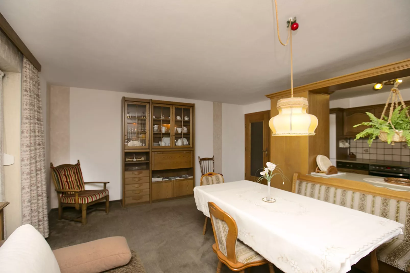 Haus Schweiger-Eetkamer