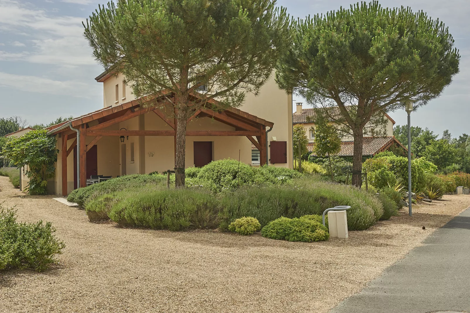 L'Aveneau - Vieille Vigne-Buitenkant zomer