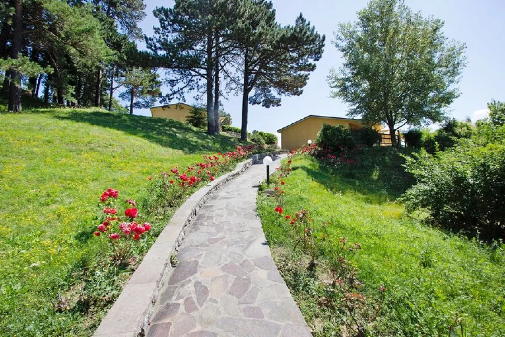 Ferienanlage Antico Borgo I Cancelli Palazzuolo - Type trilo ca 50 qm 1-4 Pax-Buitenkant zomer