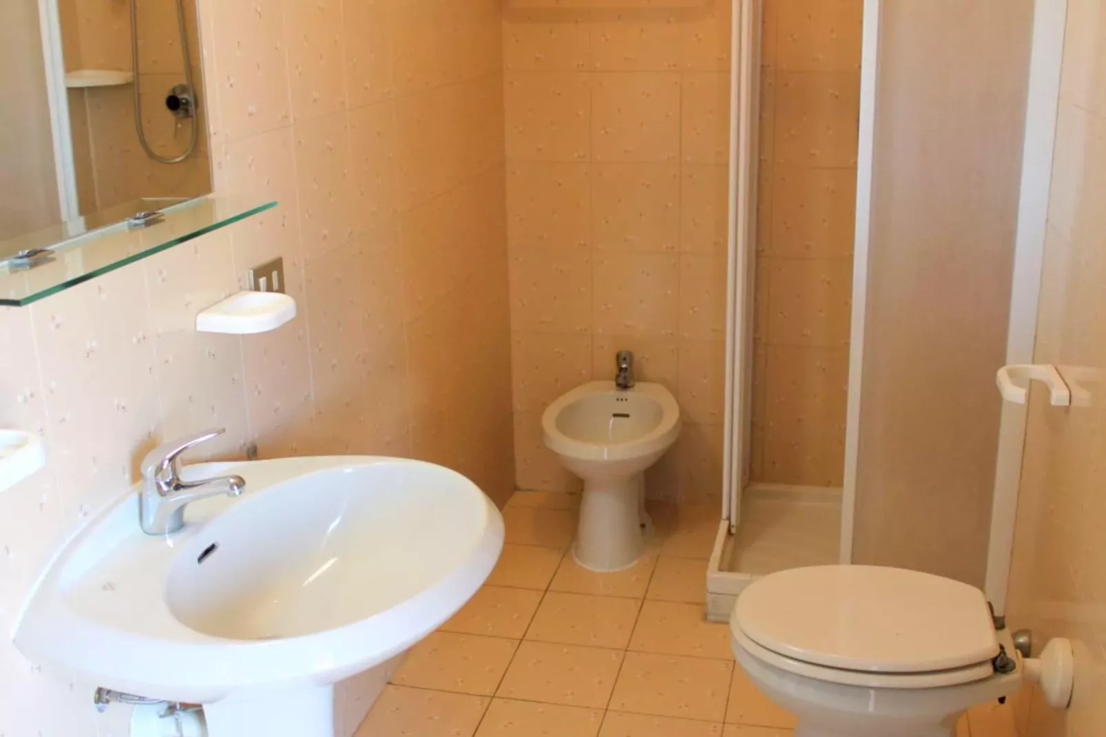 Sole del Garda iSei-Badkamer