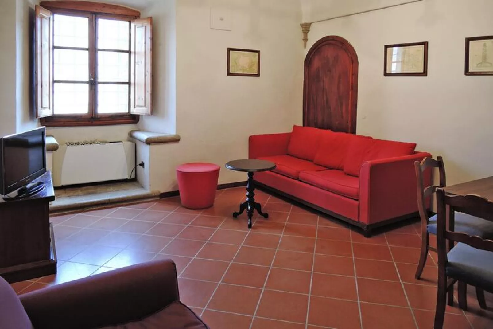 Holiday residence Villa Pitiana Donnini - Type 2-Raum-App Typ A 45 qm-Woonkamer