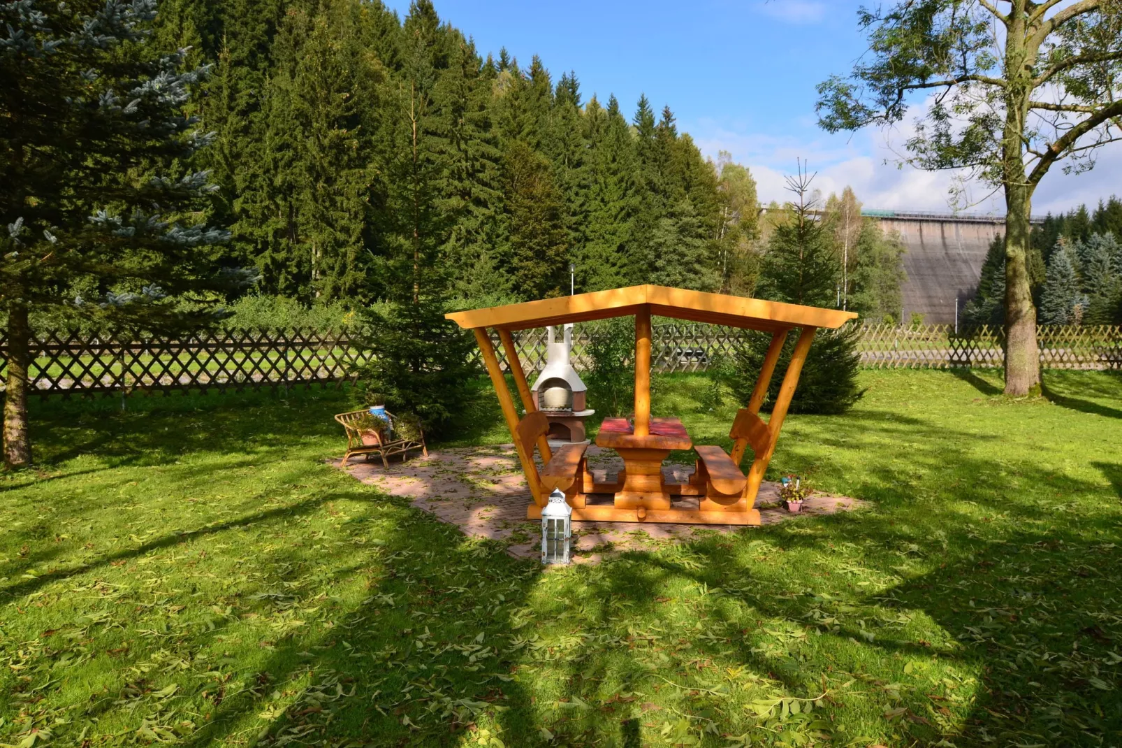 Ferienwohnung an der Talsperre Rauschenbach-Tuinen zomer