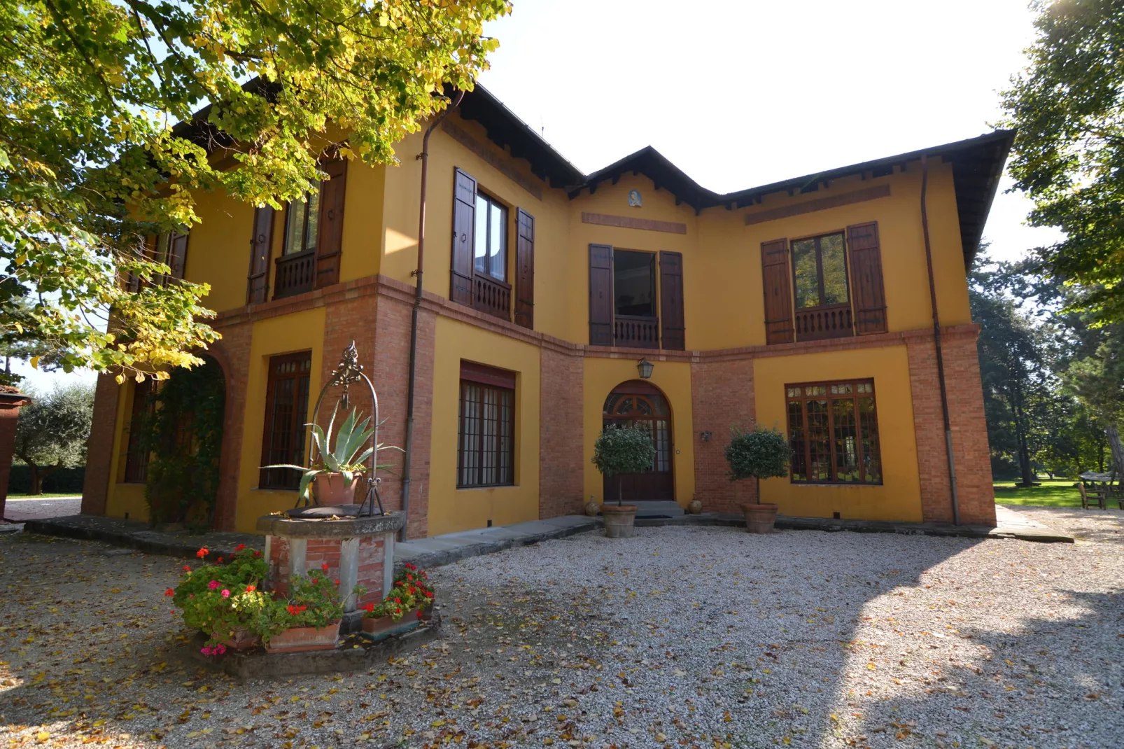 Villa La Commenda Nove-Buitenkant zomer