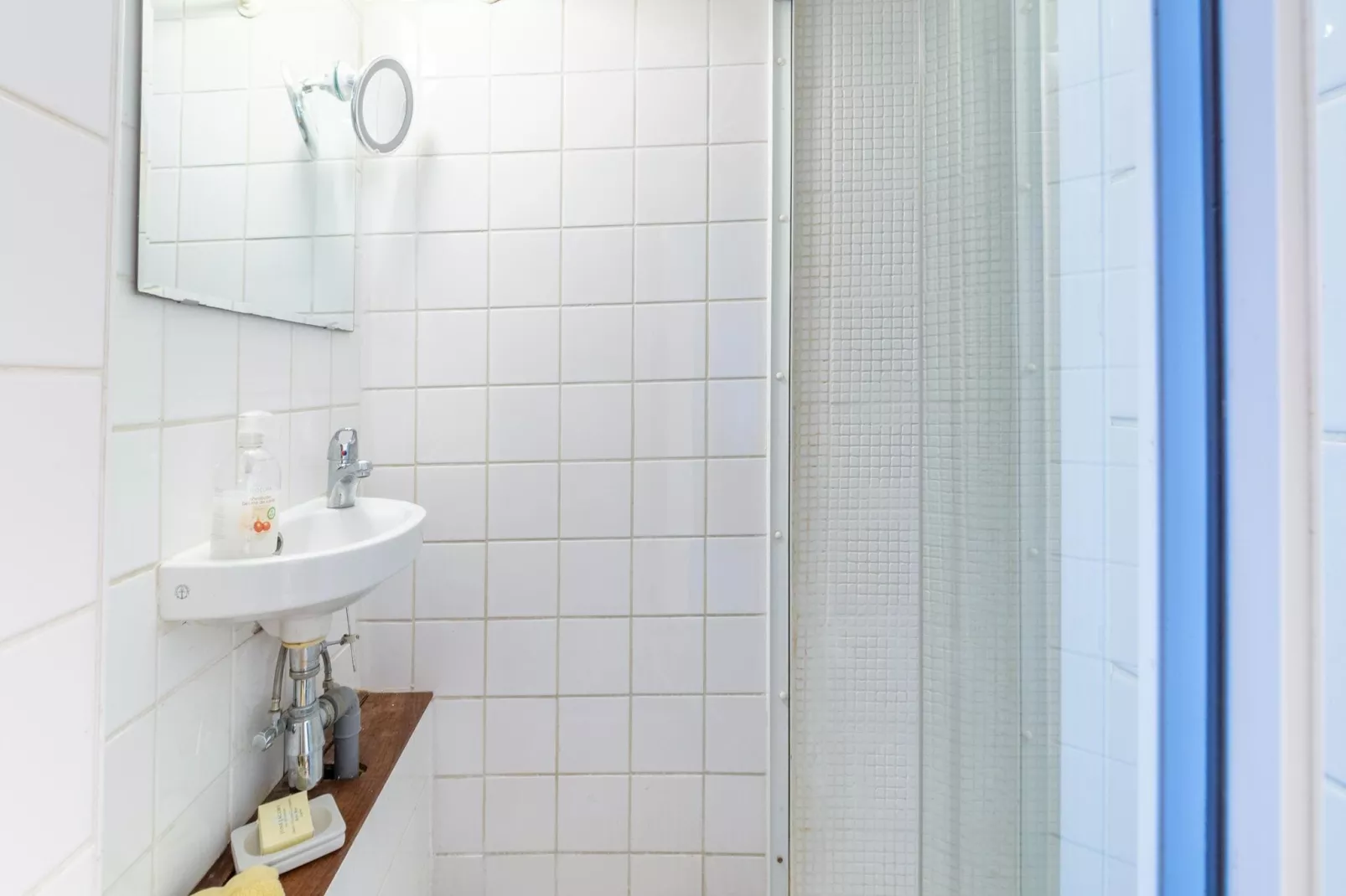Les Matins Clairs-Badkamer