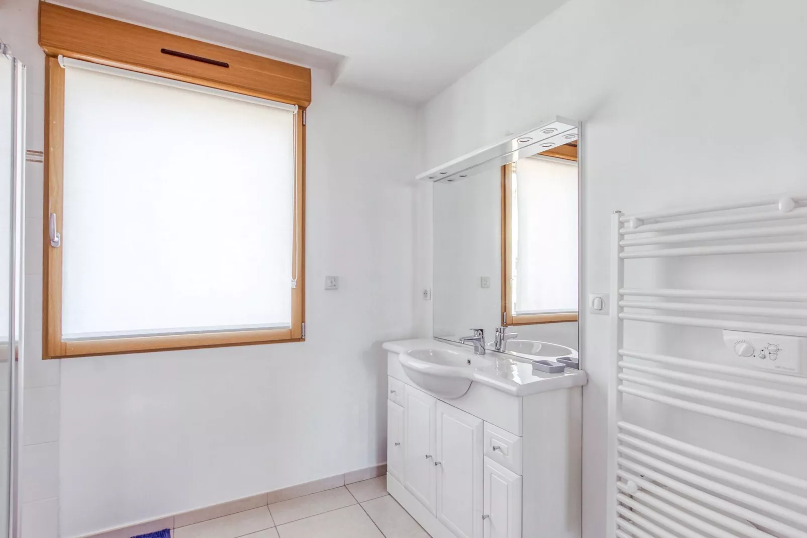 La Maison d'Alban-Badkamer