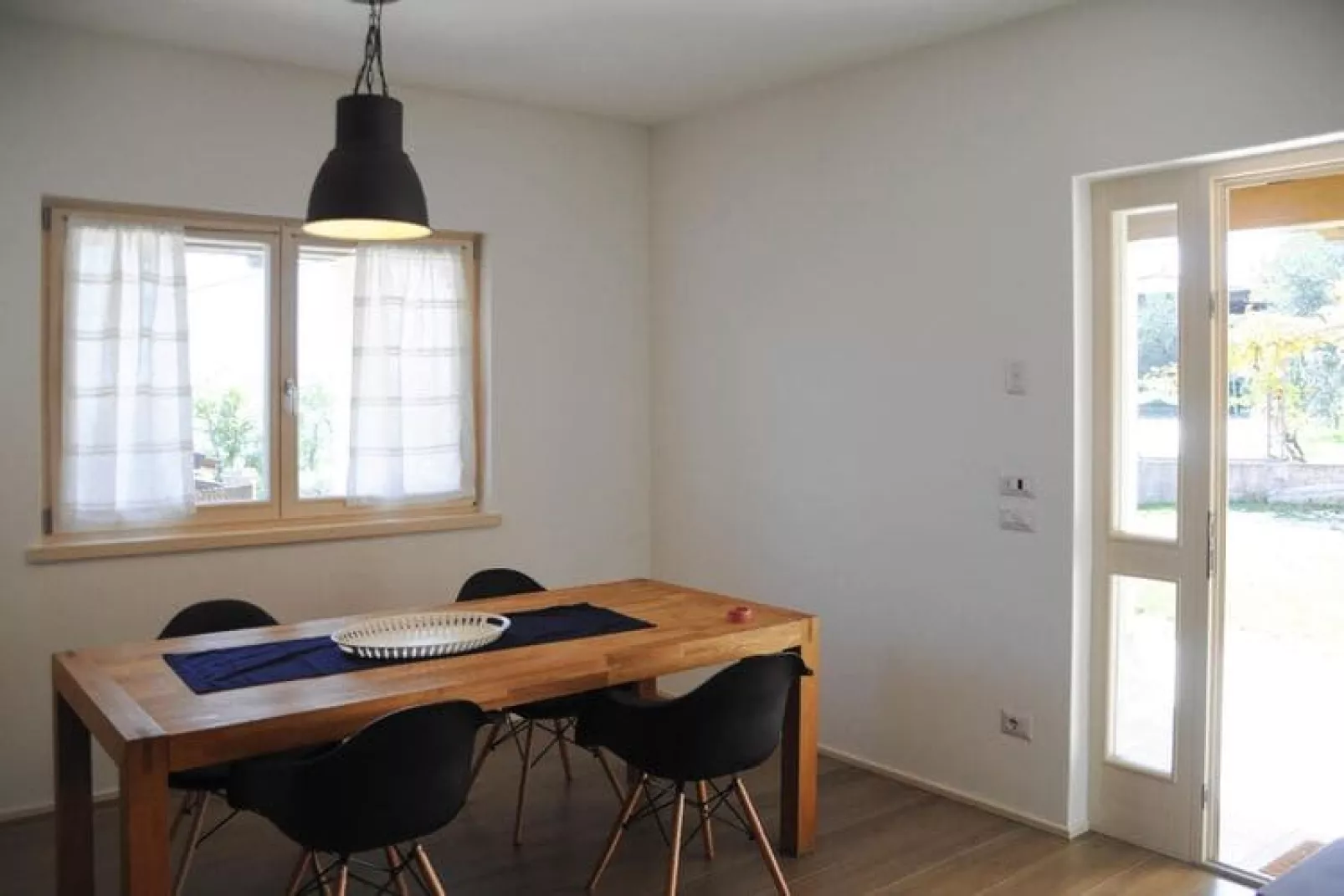 Appartementen, Tremosine-Woonkamer