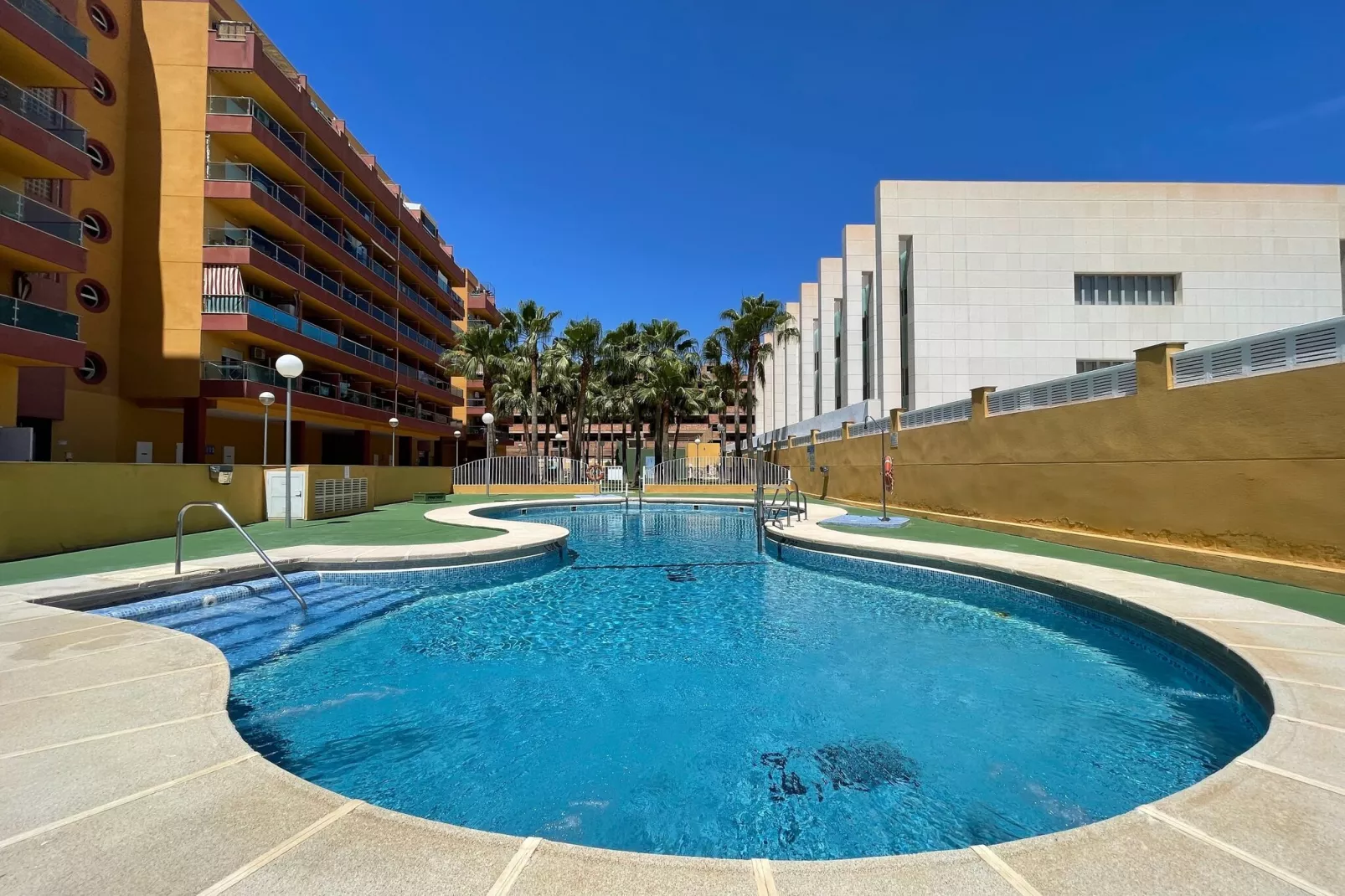 poolofhouse