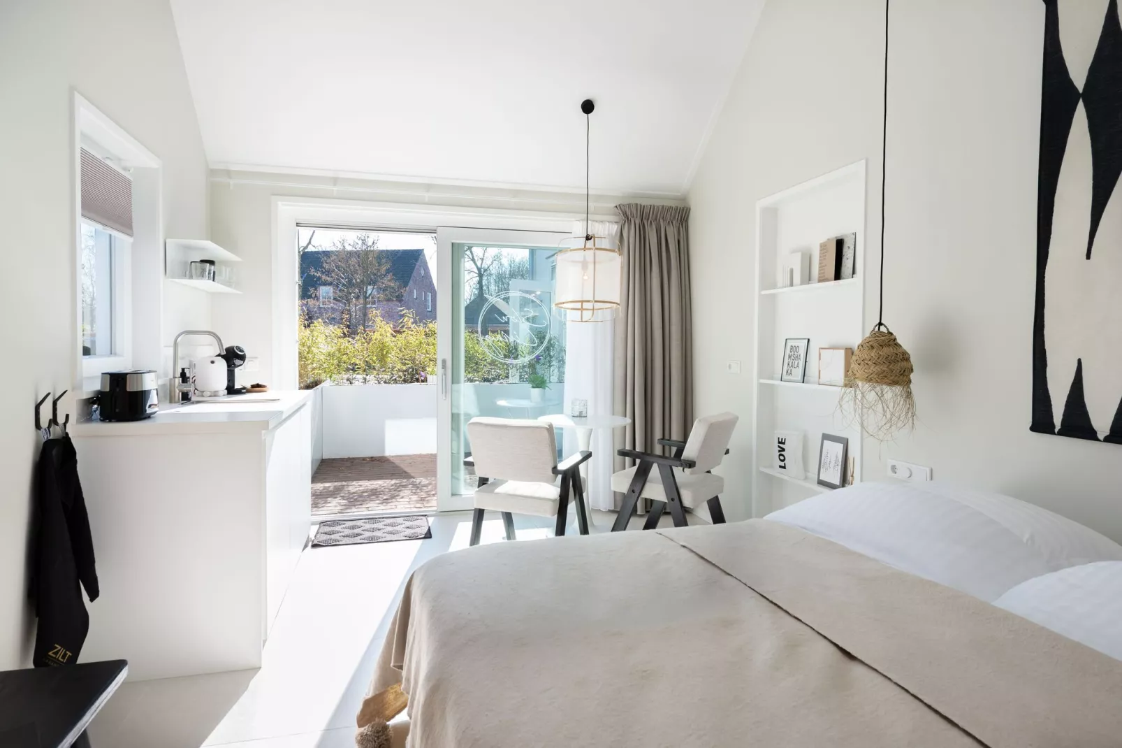 Slow living Suite 1 Oostkapelle-Slaapkamer
