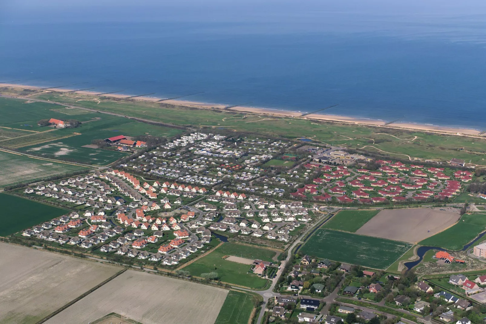 Buitenhof Domburg 12-Buitenkant zomer