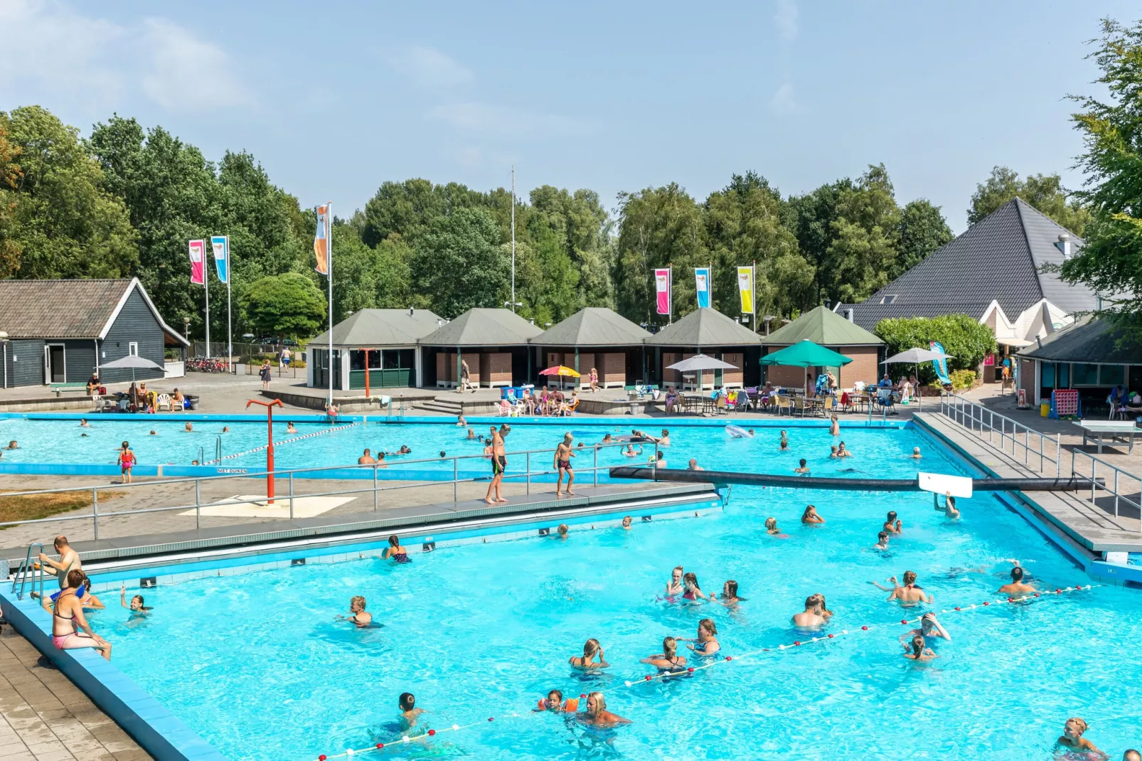 Hunzepark 13-Parkfaciliteiten