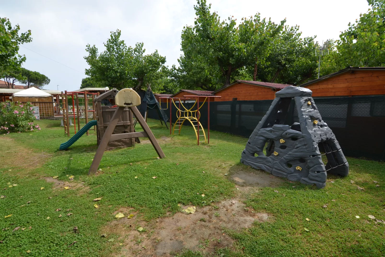 Camping Classe Village - Atlantide-Tuinen zomer