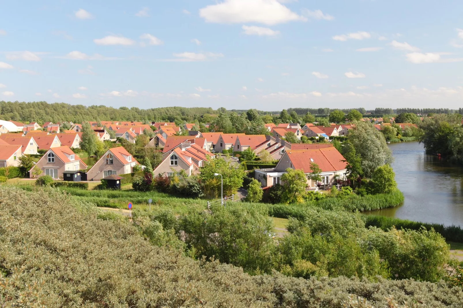 Vakantiepark Zeebad 2-Buitenkant zomer