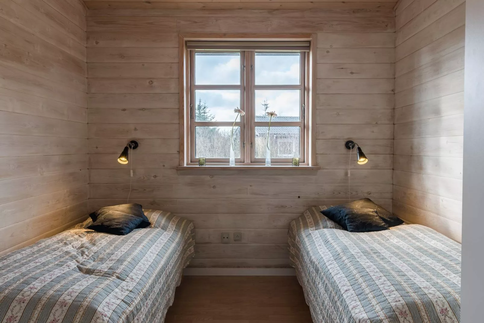 Gezellig strandhuisje-By Traum-Binnen