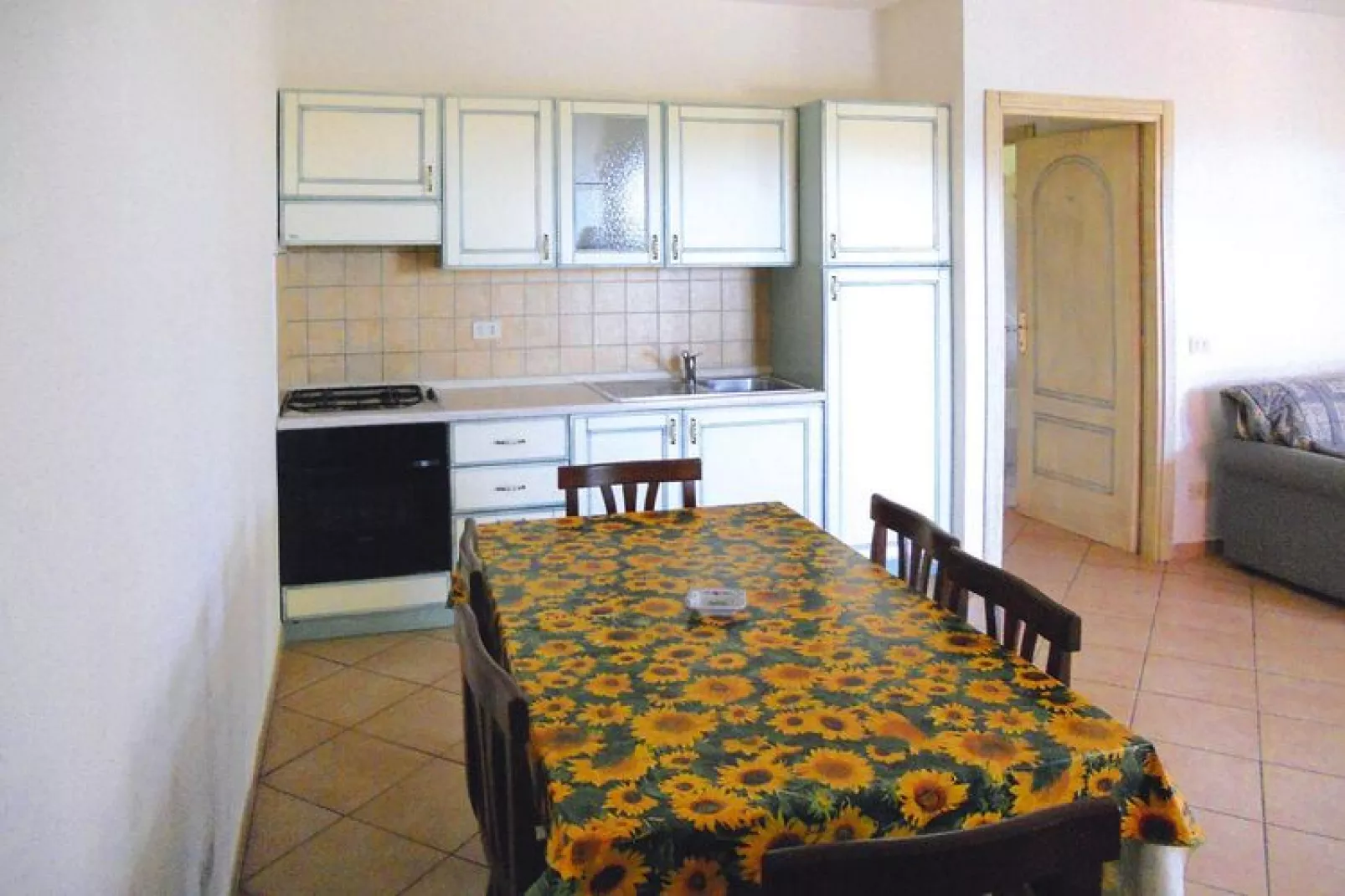 Residence La Tartaruga, Monte Petrosu-trilo 6-trilo 6-Keuken