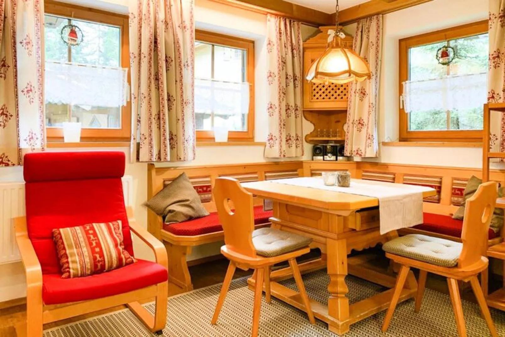 Merlenhütte-Woonkamer