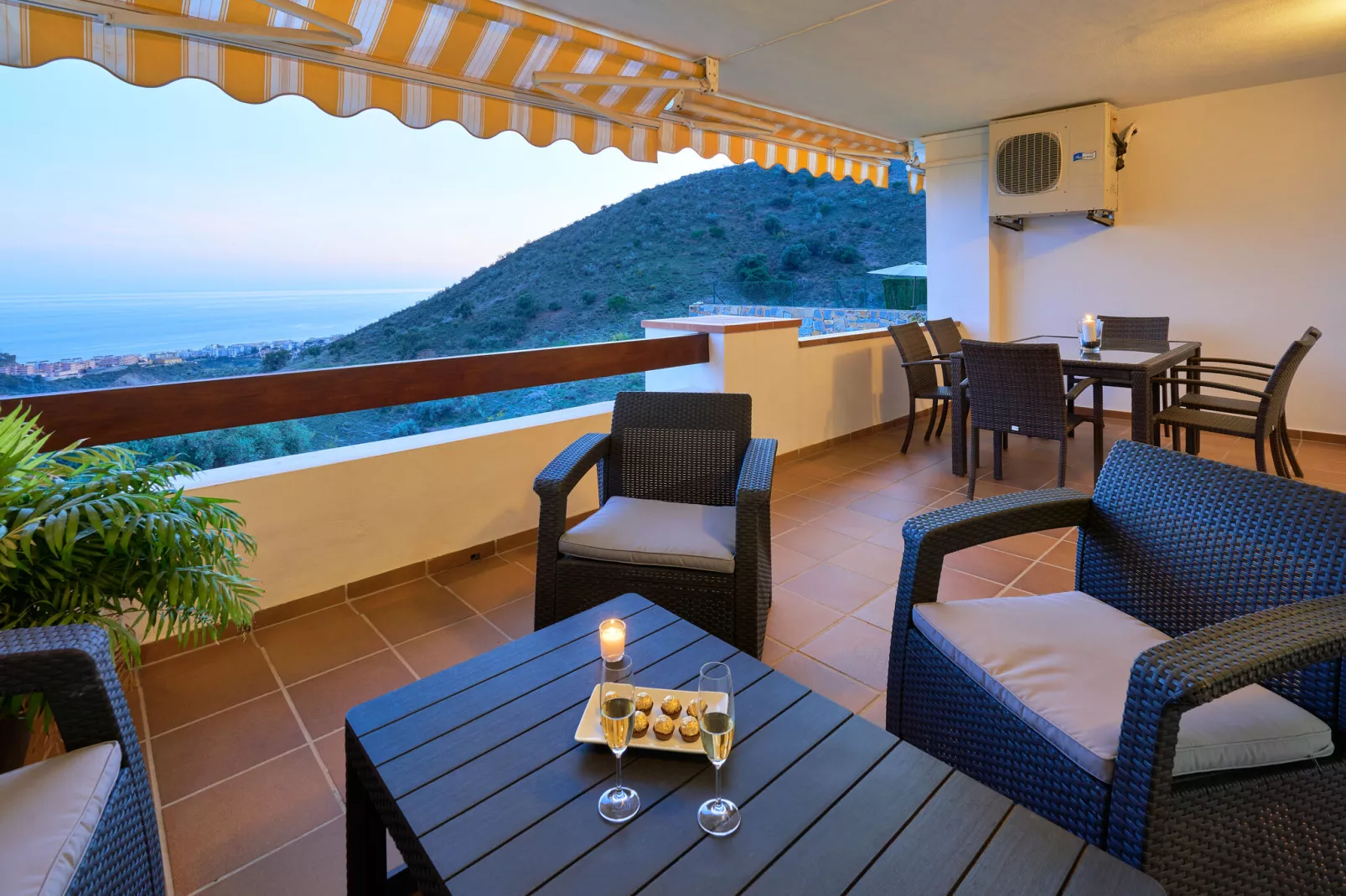 La zenaida I-Terrasbalkon