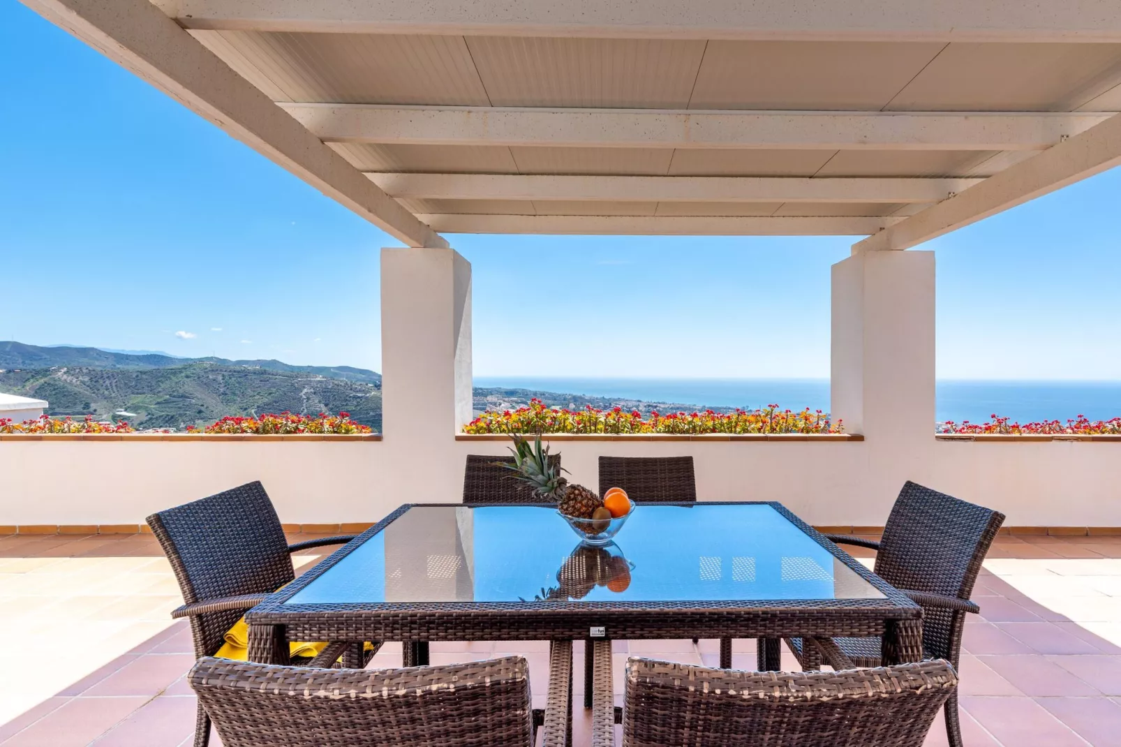 La Zenaida II-Terrasbalkon