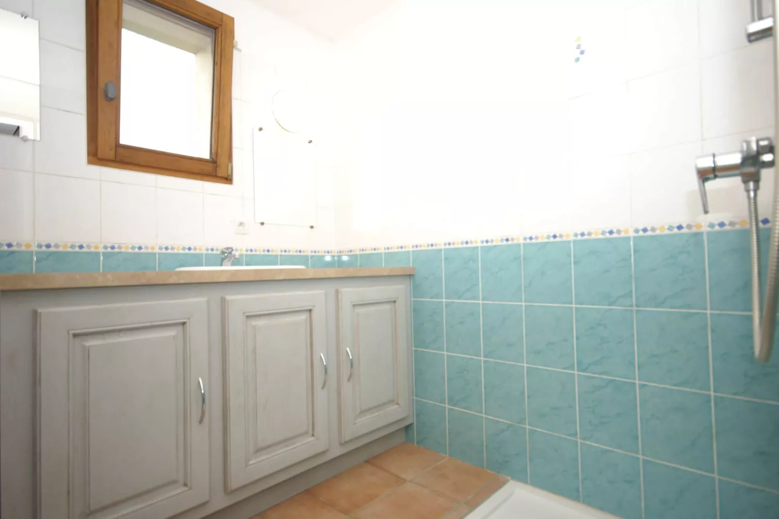 Villa - Les Vans 5pers-Badkamer