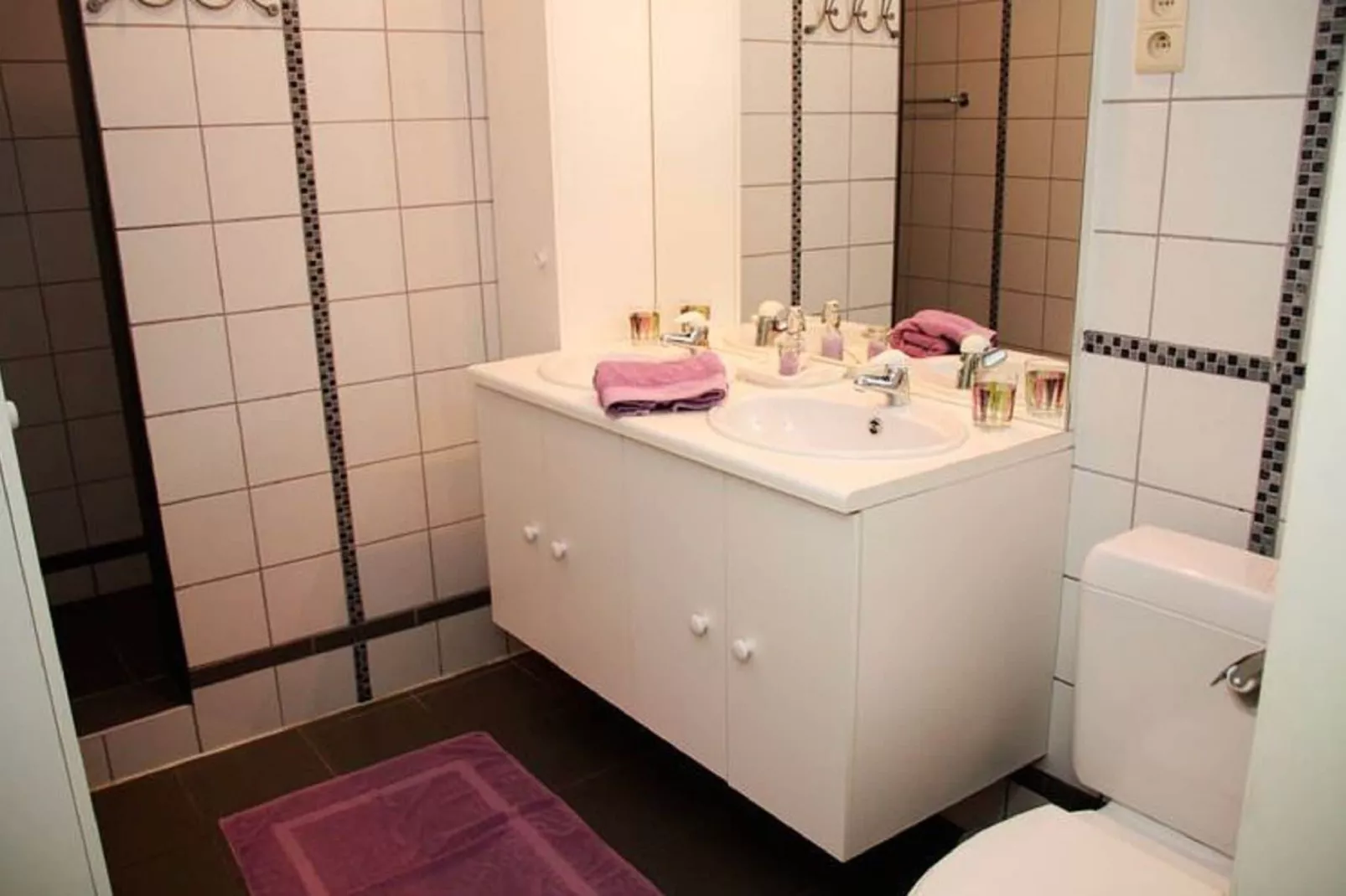 Le Petit Ruisseau - Badkamer