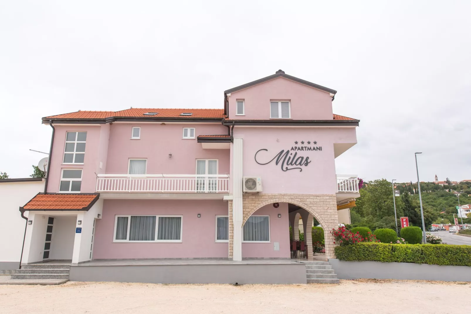 Apartman Milas 1and2 - Buitenkant zomer