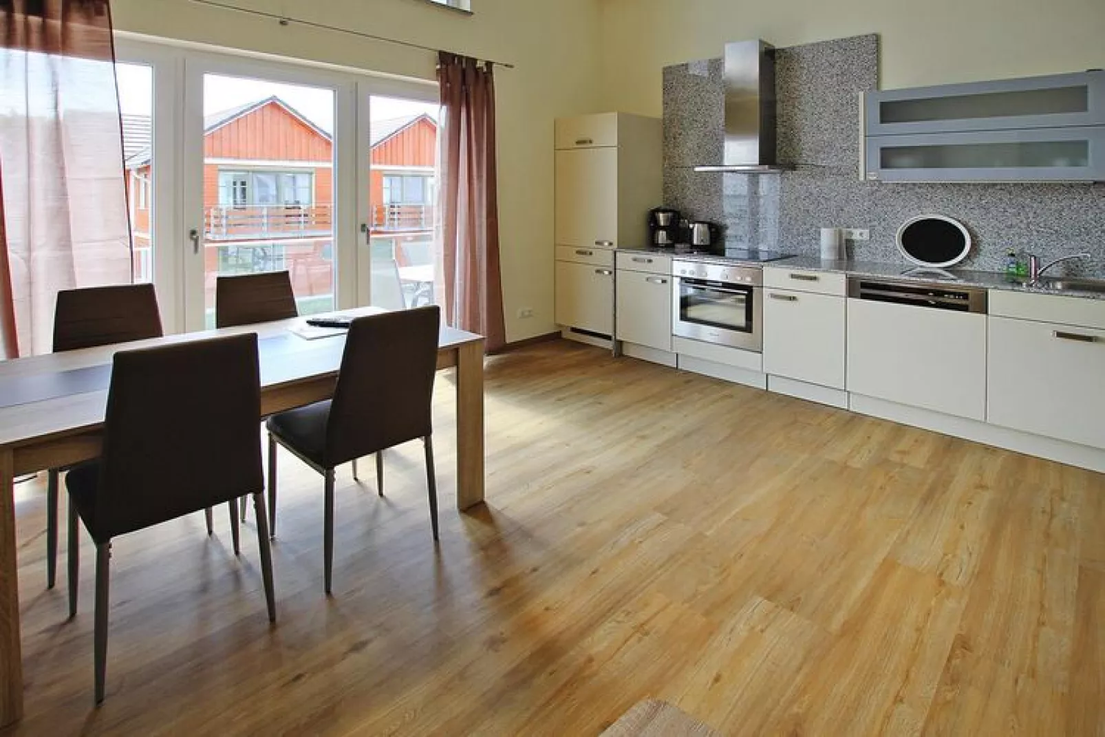 Apartment Hafenflair / Haus 5 OG-Wohnung 19 5 Personen