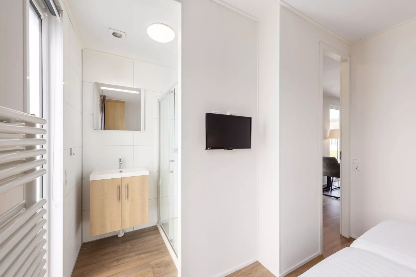 Vakantiepark Callassande 1-Badkamer