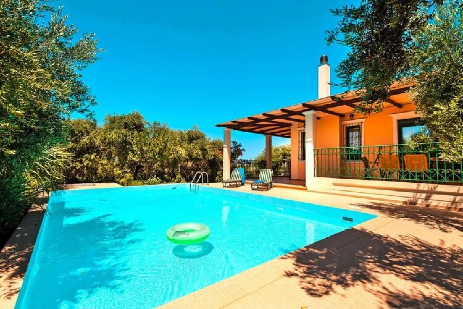 poolofhouse