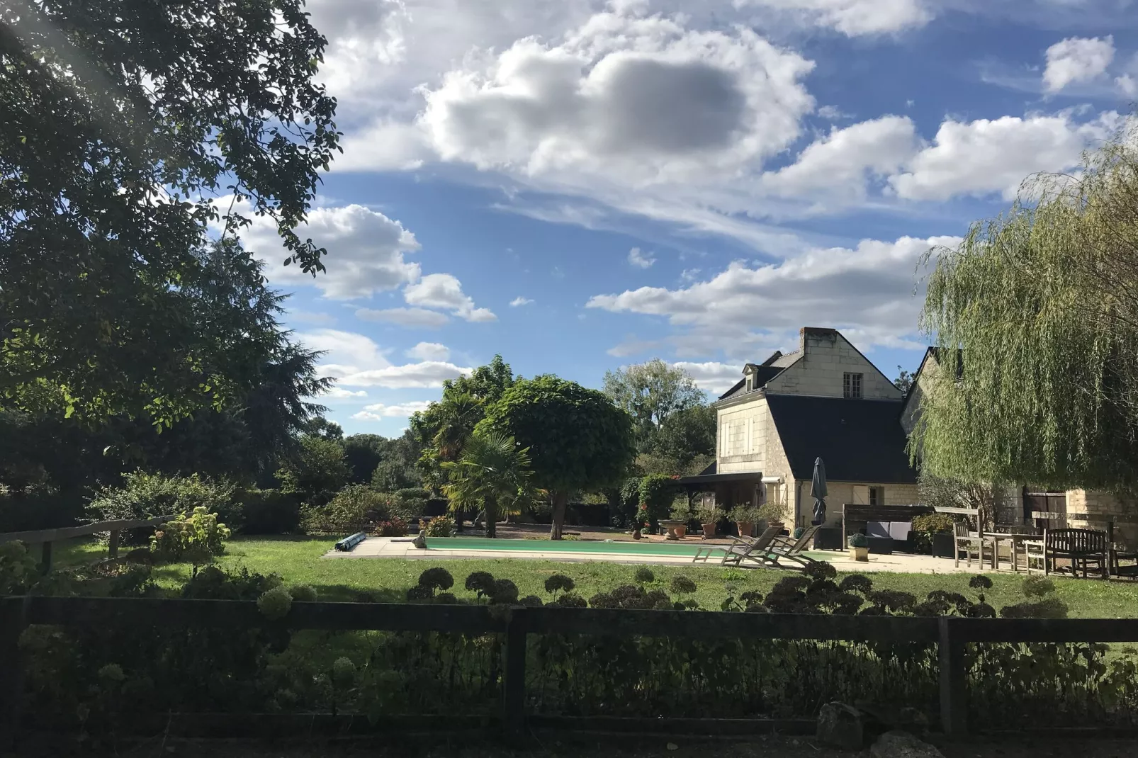 Maison de vacances Cinais-Tuinen zomer