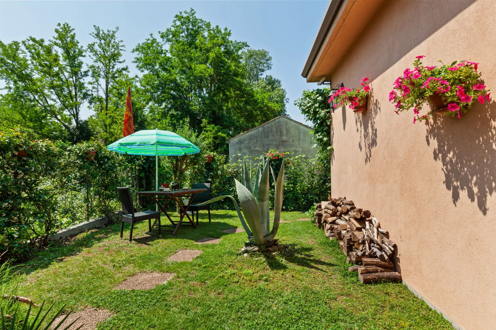 Villa Pratolina agli Alberoni - Tuinen zomer