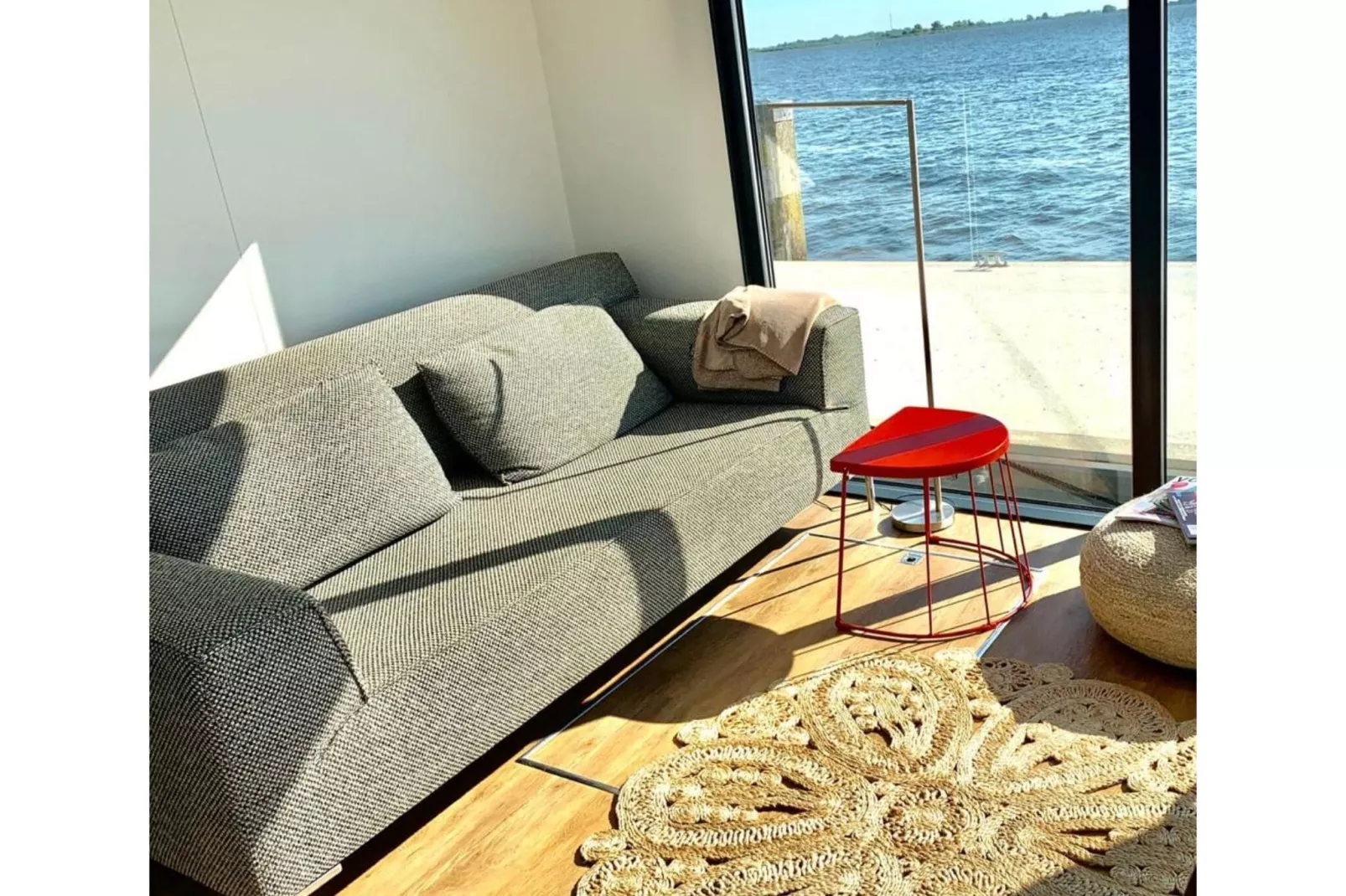 Houseboat Earrebarre - Paviljoenwei 1 - Offingawier-Woonkamer