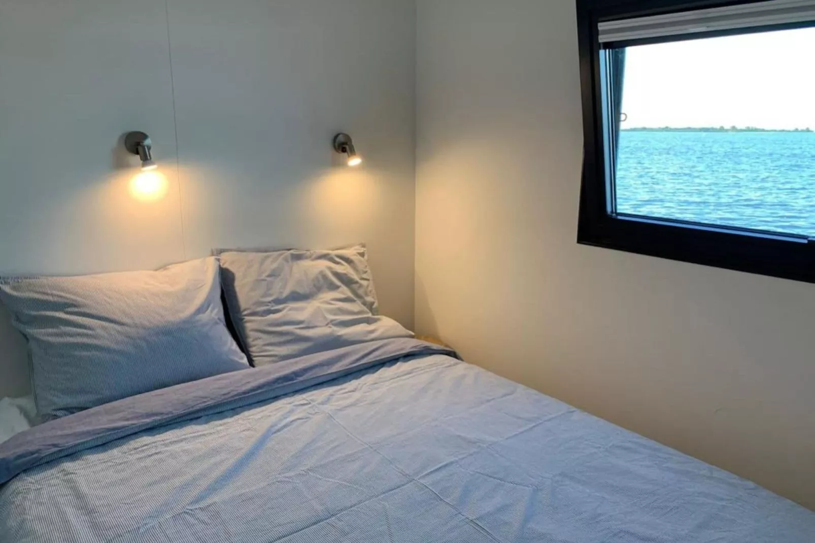 Houseboat Earrebarre - Paviljoenwei 1 - Offingawier