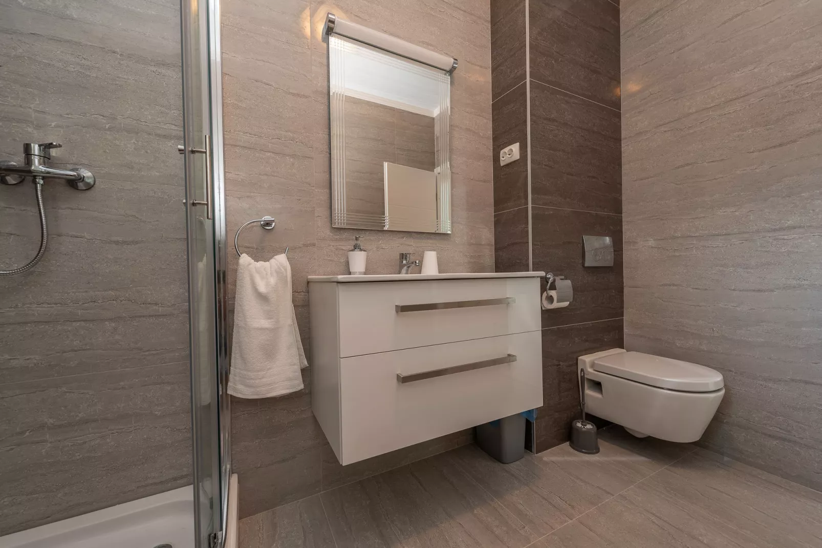 Holiday home Giovanni-Badkamer