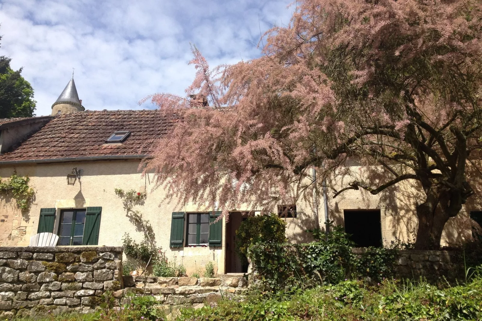 Charmante boerderij in Champallement met een tuin en terras