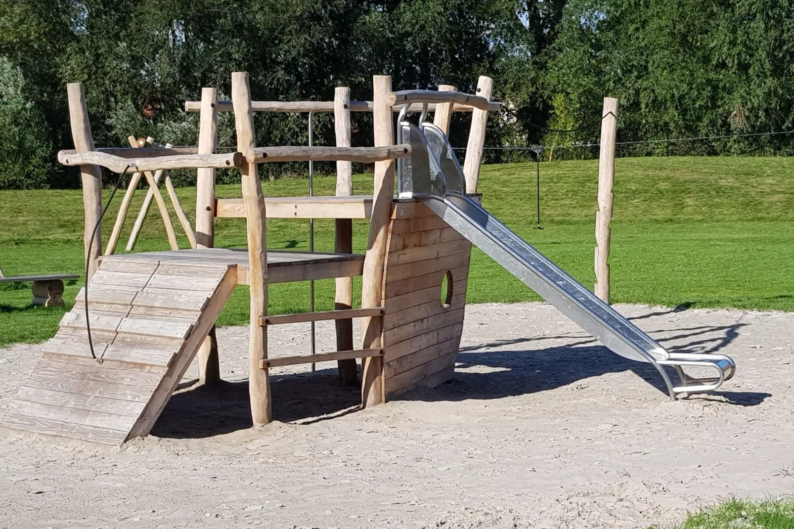 Recreatiepark de Friese Wadden 10-Parkfaciliteiten