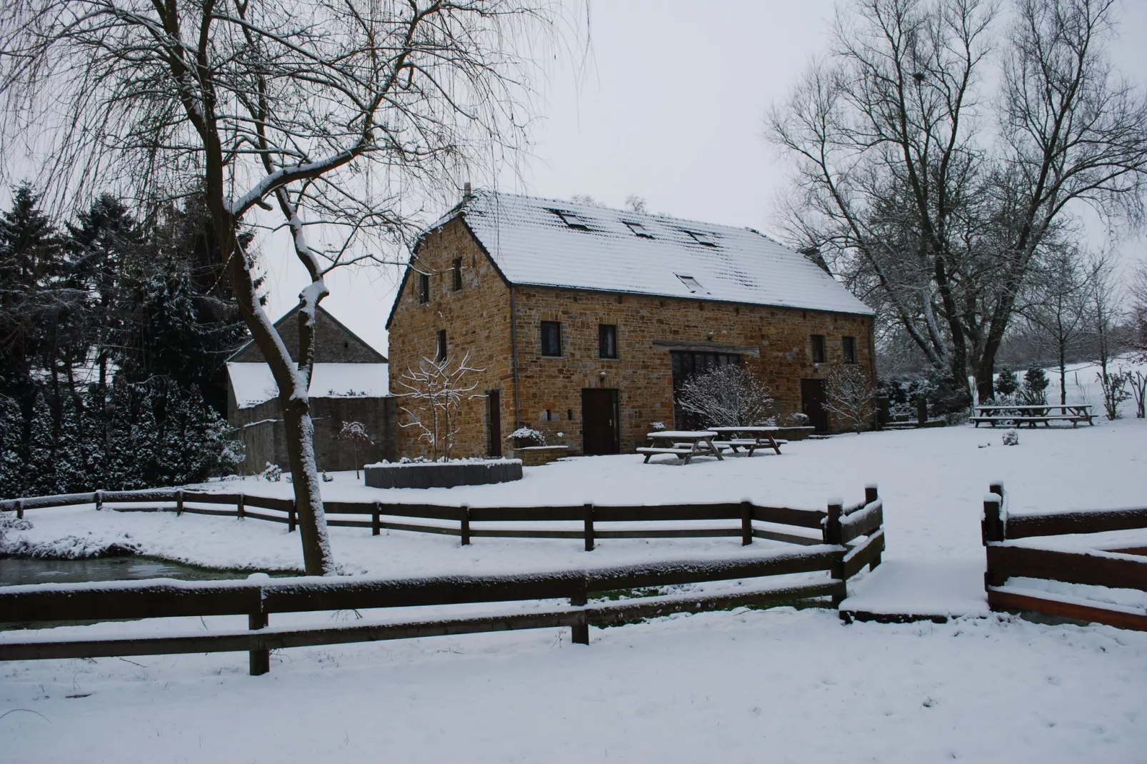 Le Grand Duc-Exterieur winter
