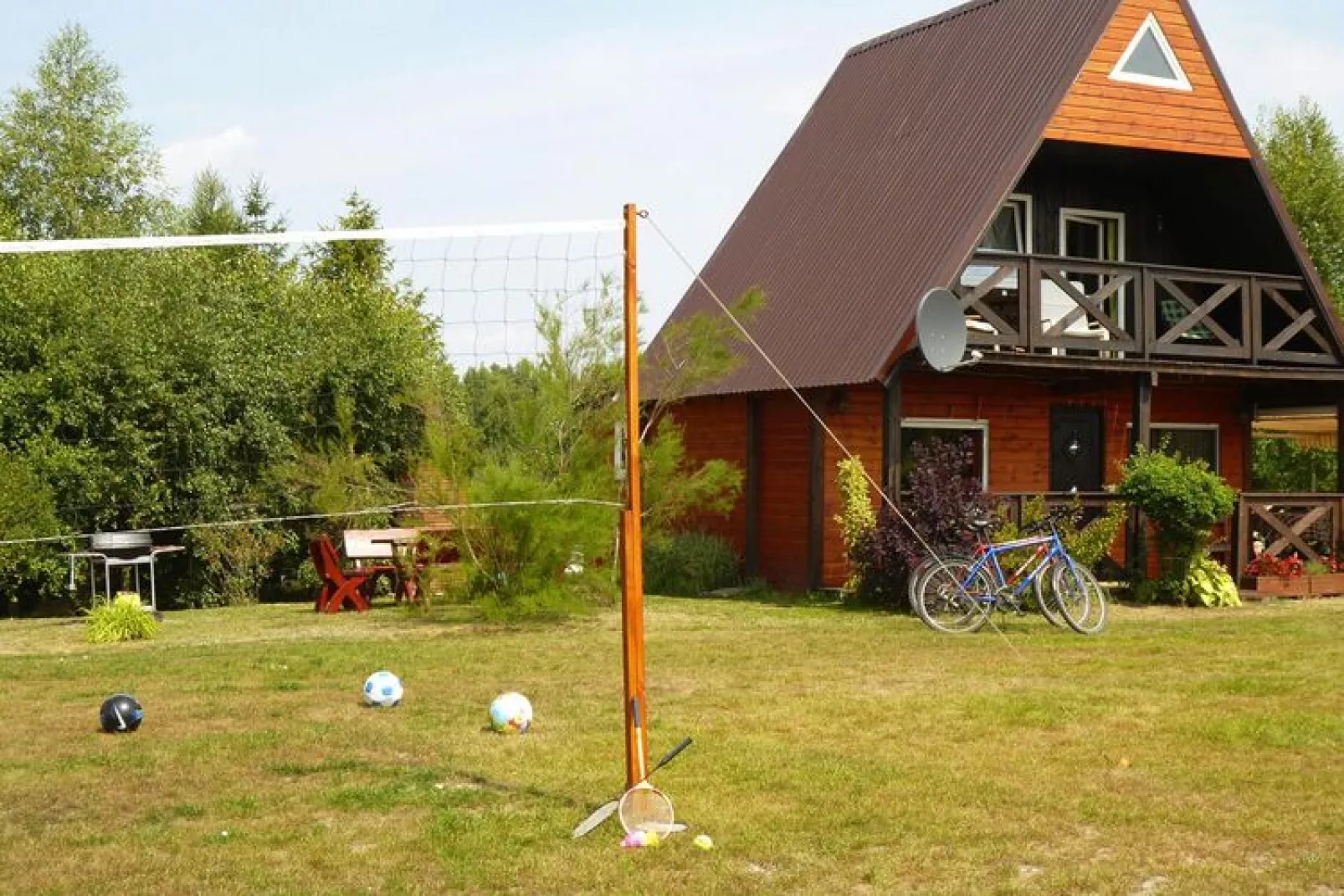 Holiday home in Dobrogoszcz-Tuinen zomer