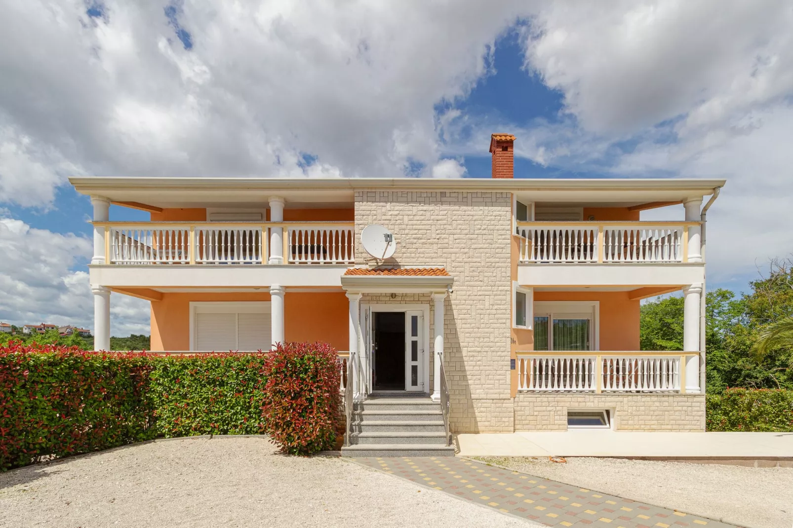 Apartment 5-Buitenkant zomer