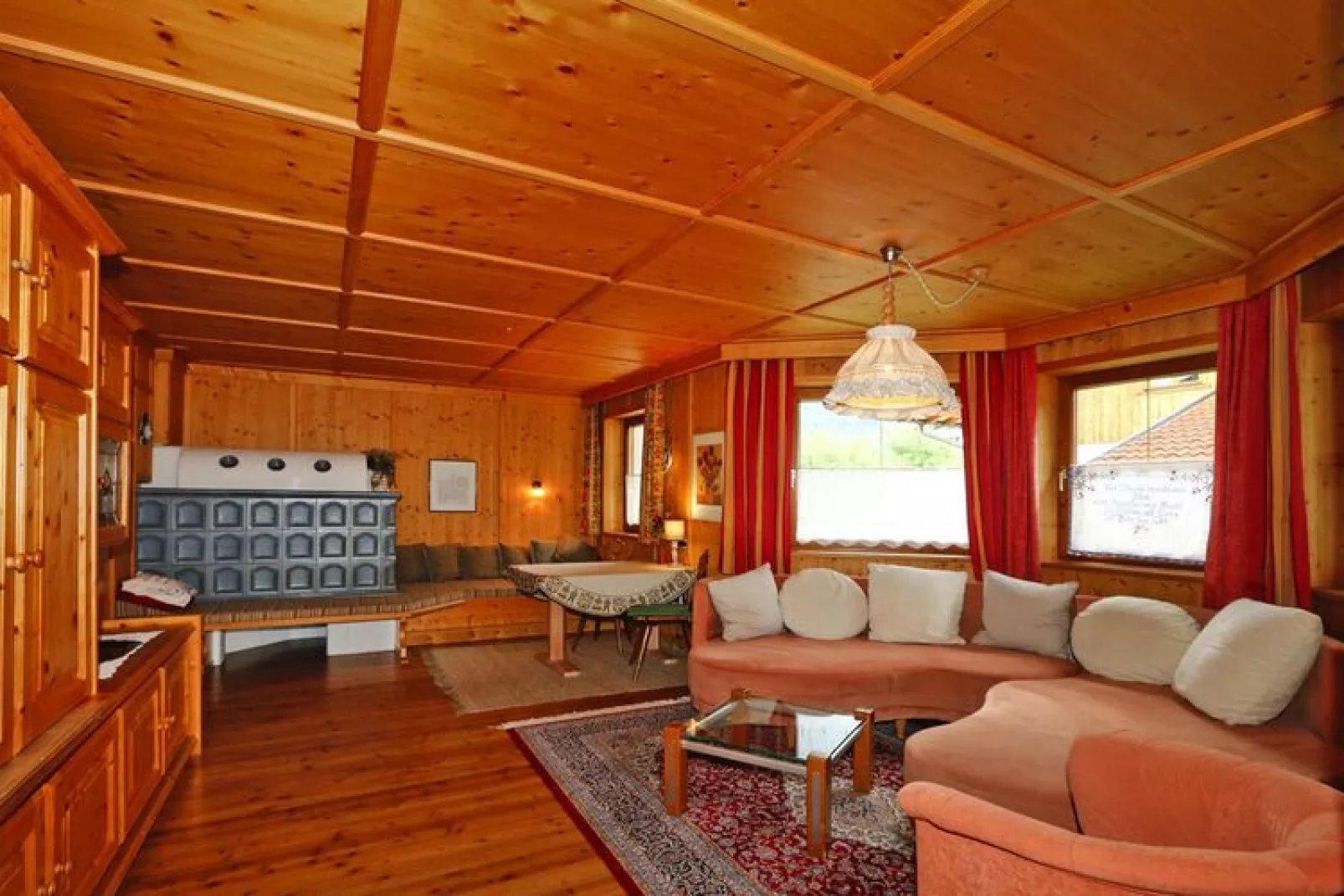 Ferienhaus Saurer-Woonkamer