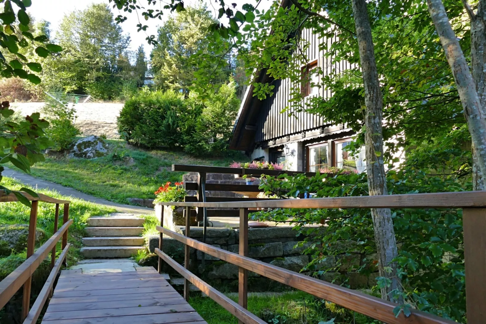 Alte Mühle-Buitenkant zomer