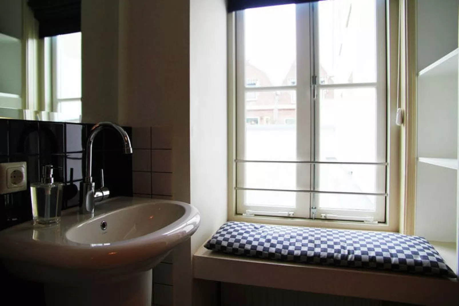 Familiehuis Haarlem-Badkamer