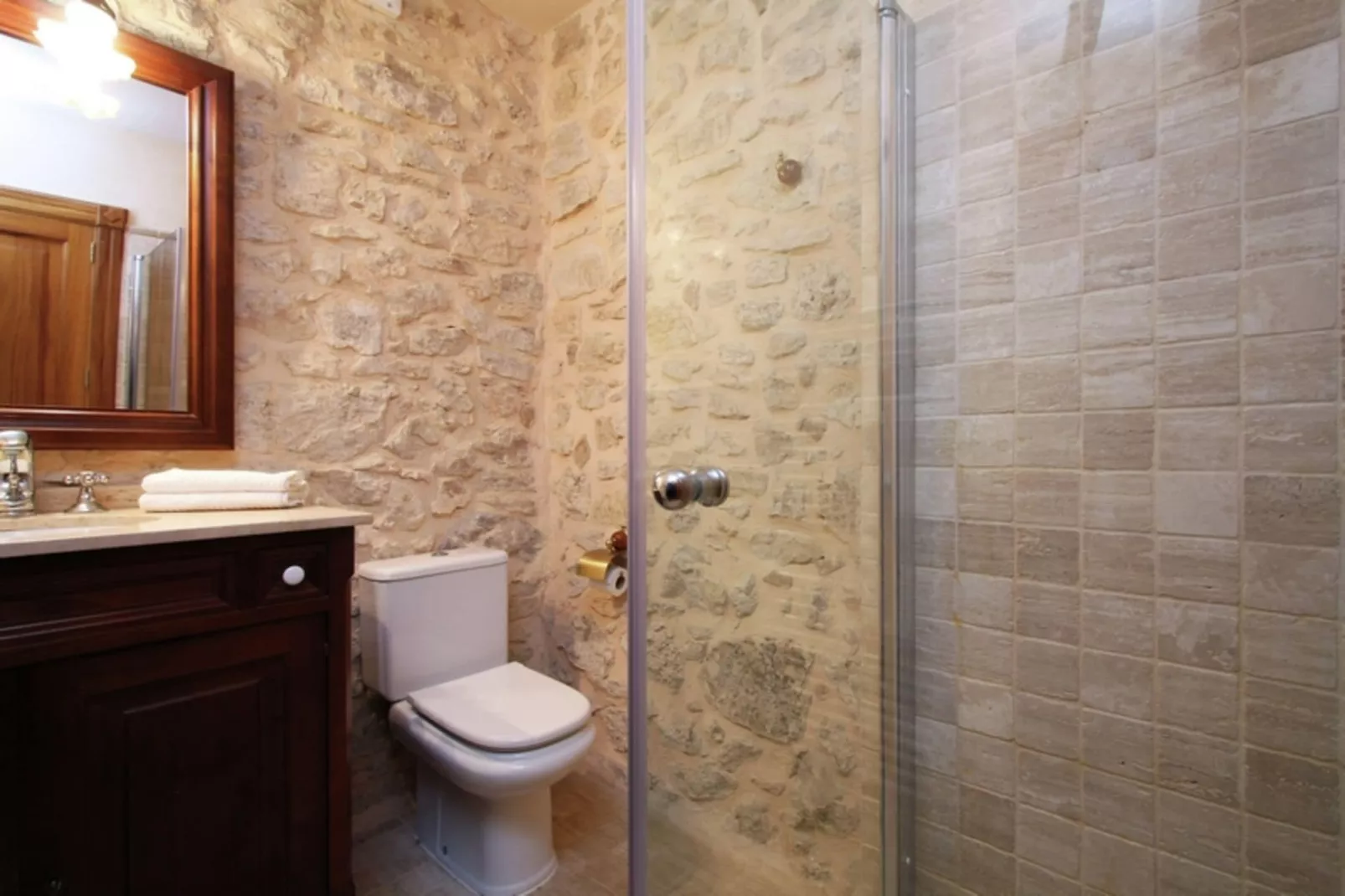 Petit-Badkamer