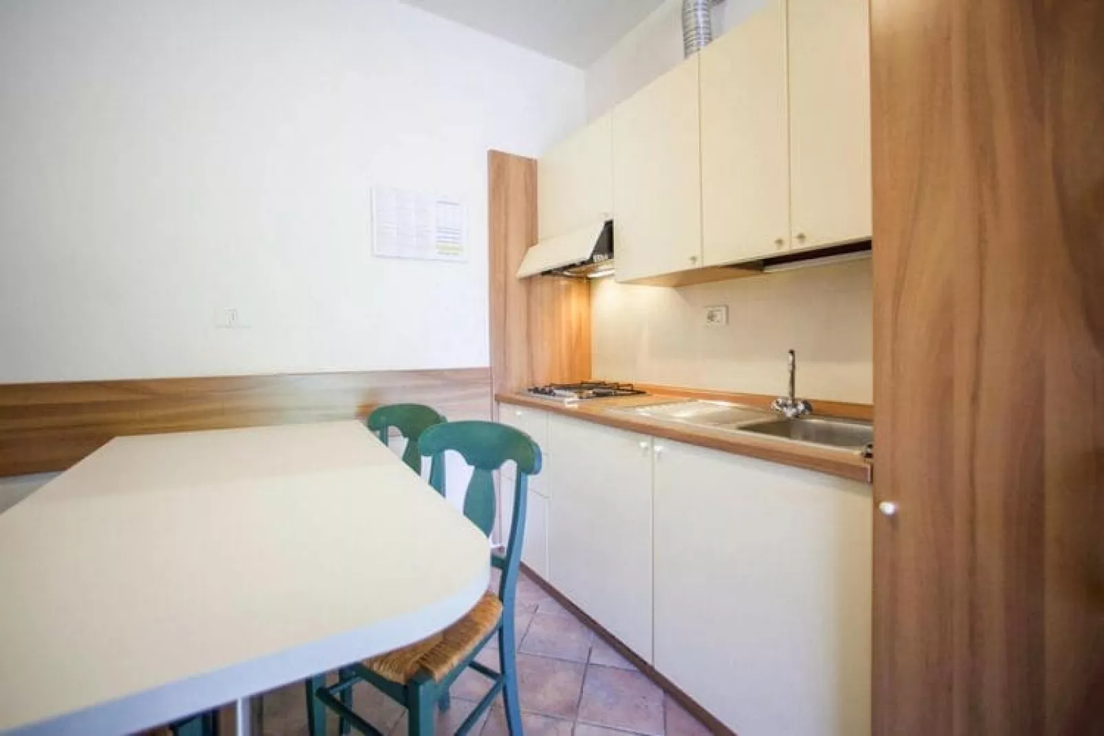 Residence The Garda Village, Sirmione-trilo comfort-Keuken