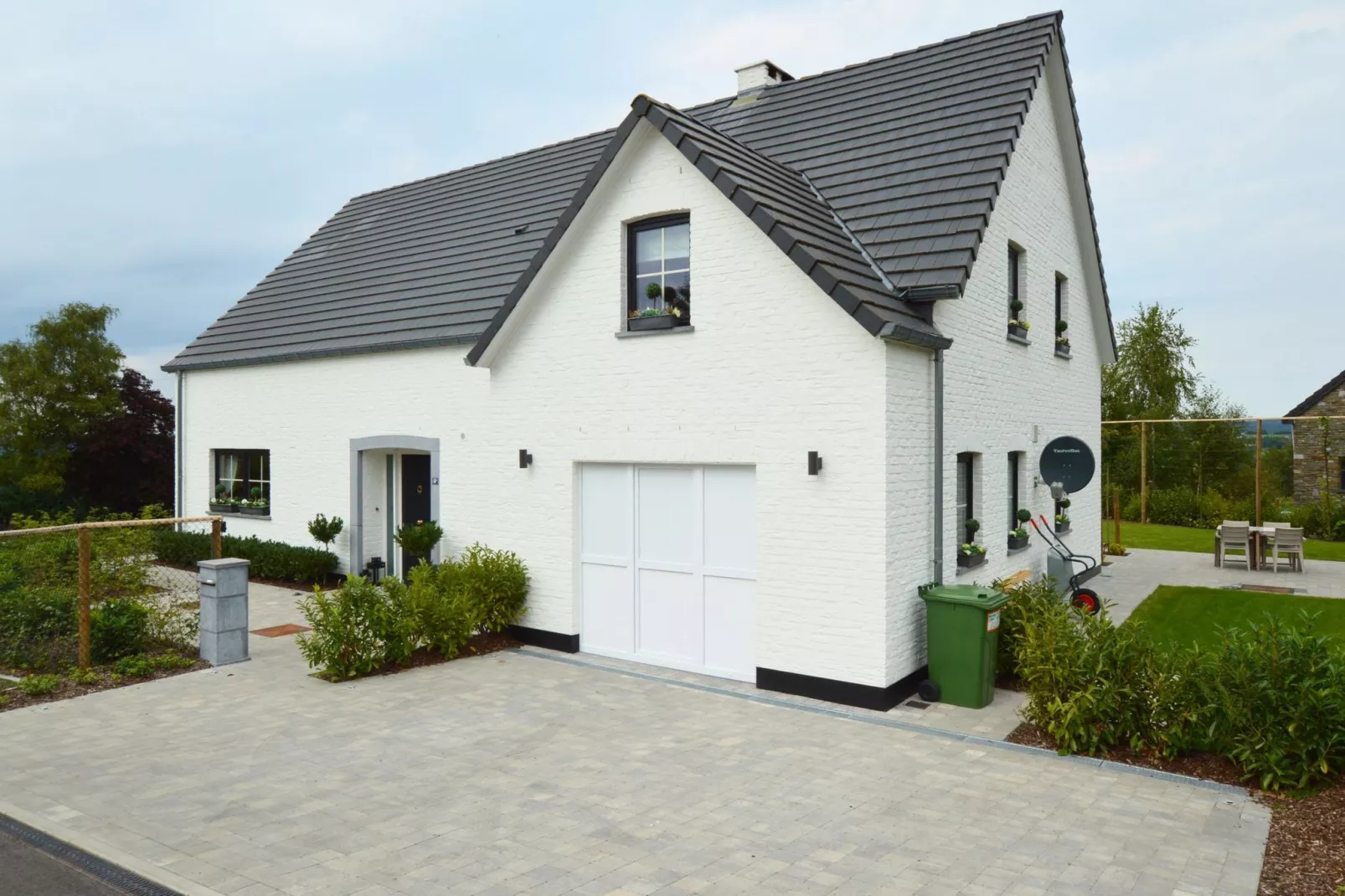Les Hauts d Arimont-Buitenkant zomer