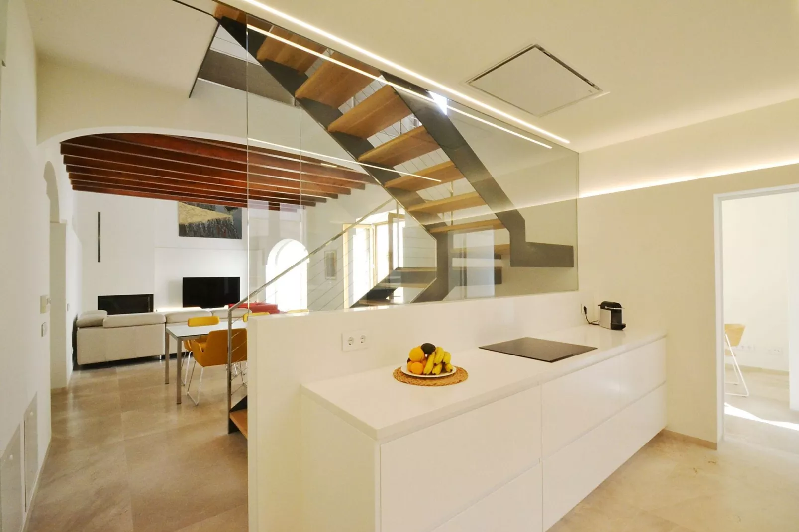 Moderne stadswoning  top kwaliteit in Petra met privé zwembad-Keuken