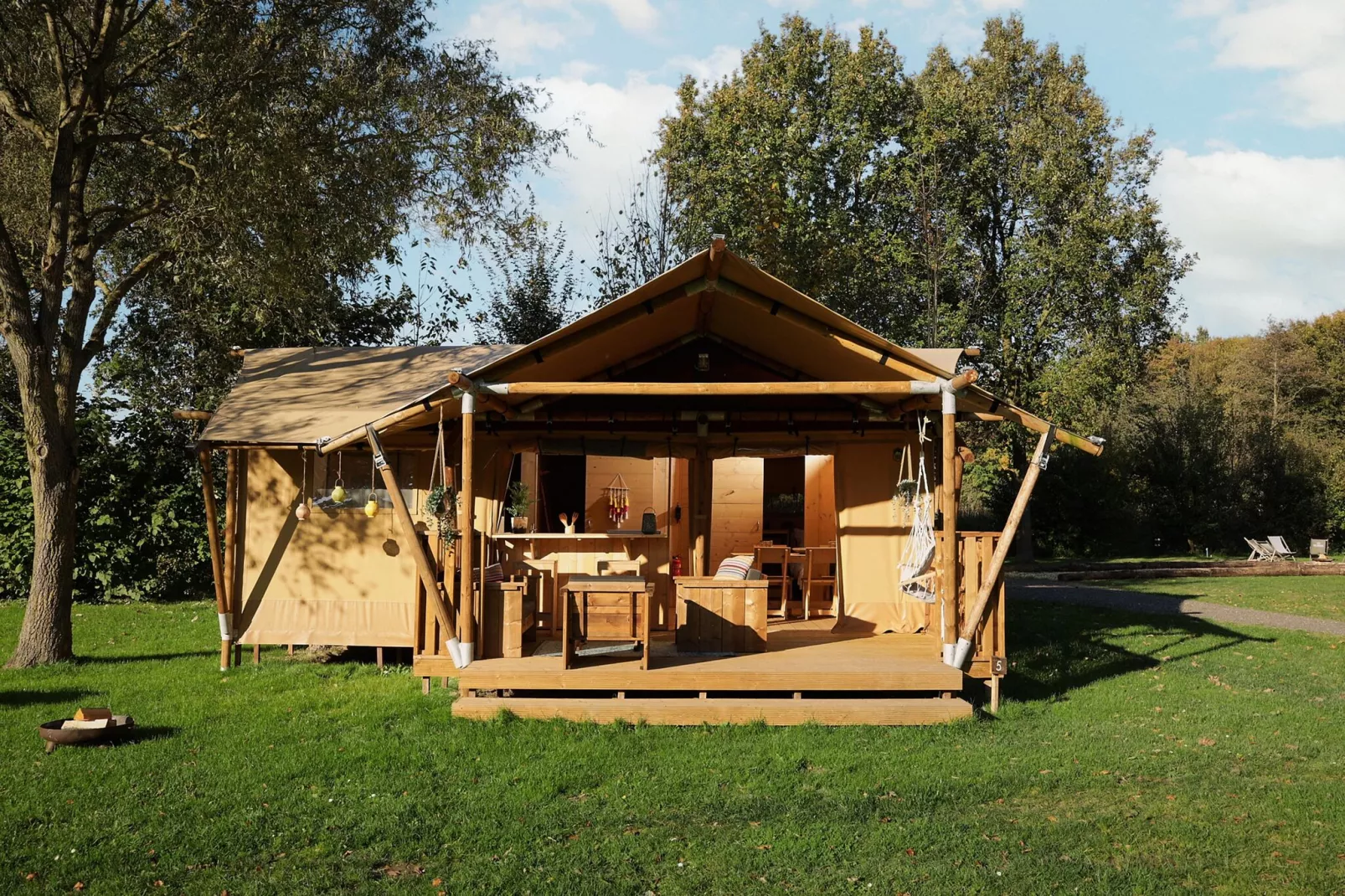 Resort de Parel 2-Buitenkant zomer