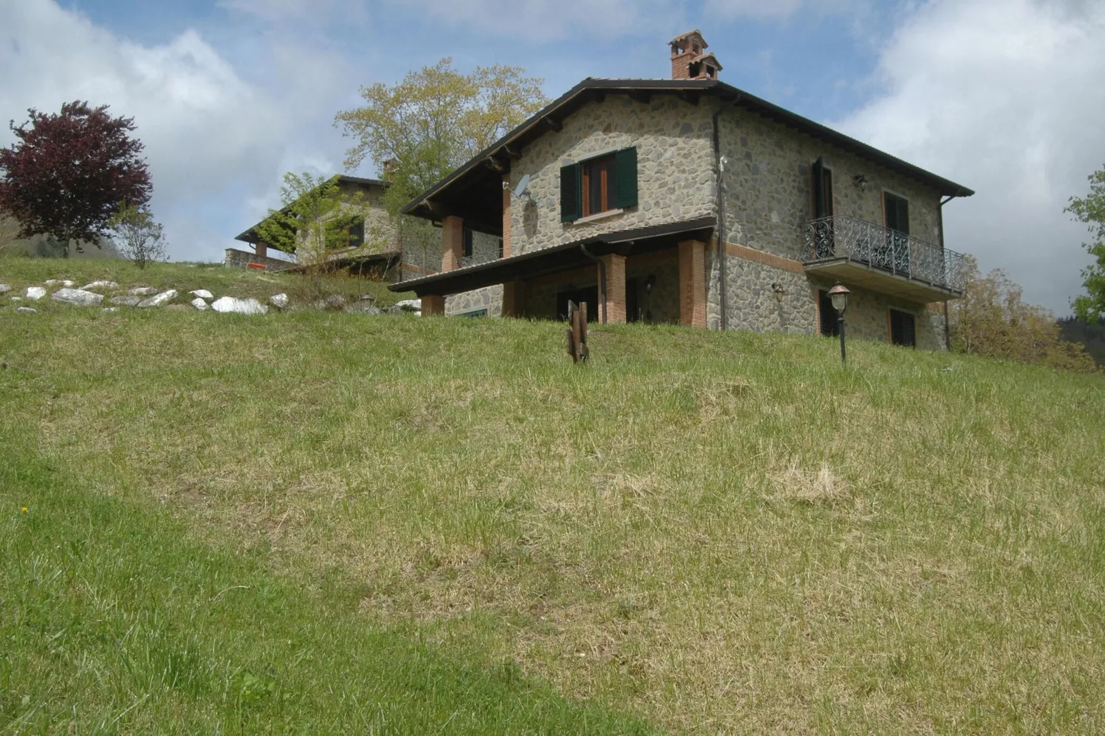 Gusta Garfagnana - Buitenkant zomer