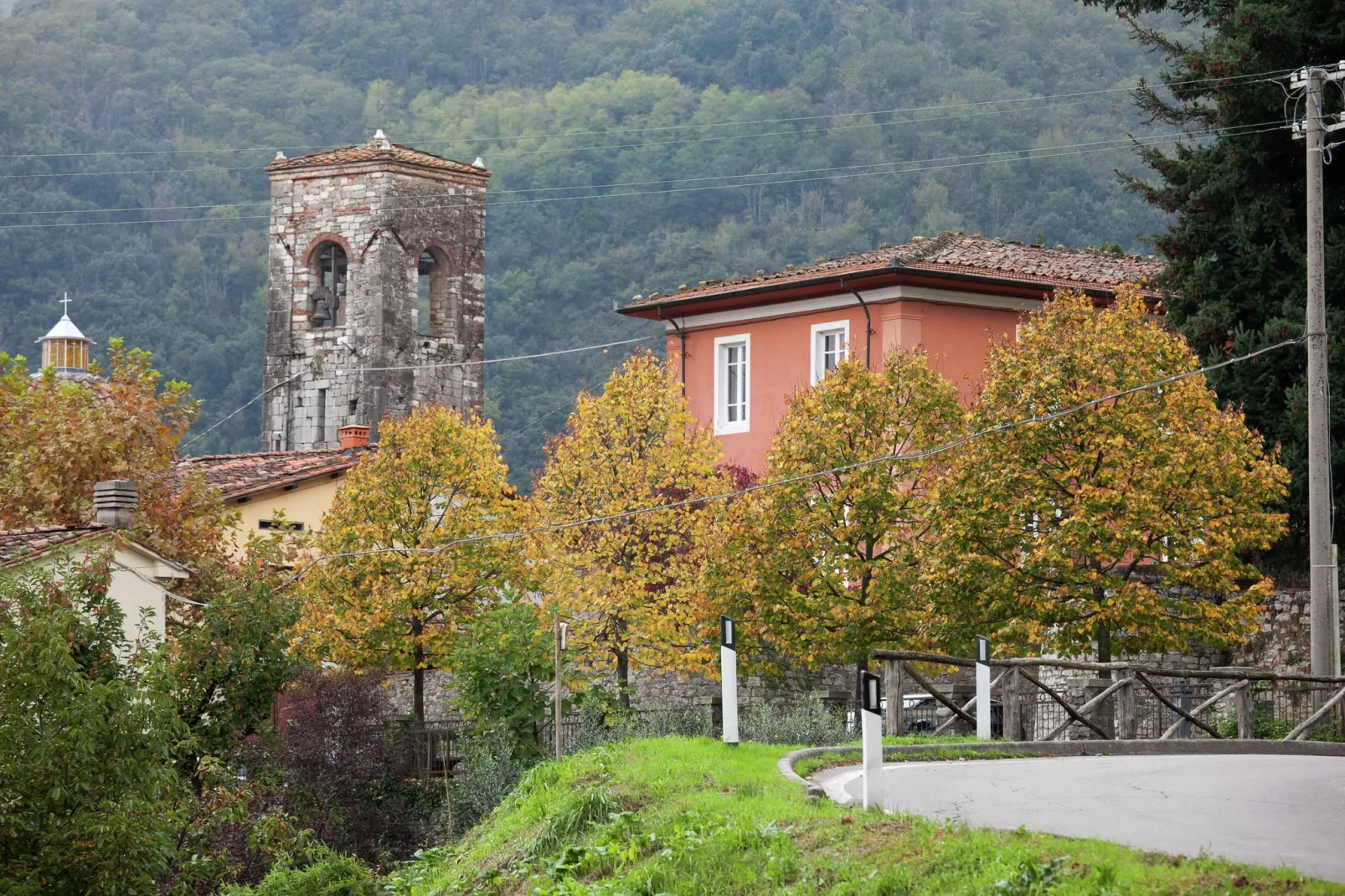 Mooi ouderwets en gezellig vakantiehuis met zwembad in een landelijke omgeving-Gebieden zomer 1km