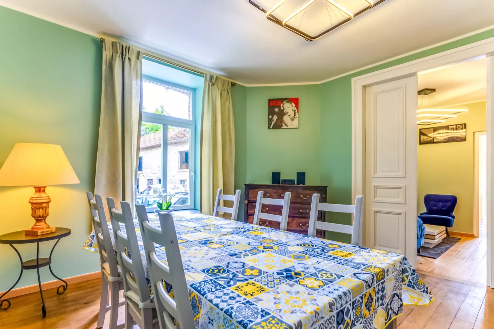 Le petit château de Harze-Eetkamer