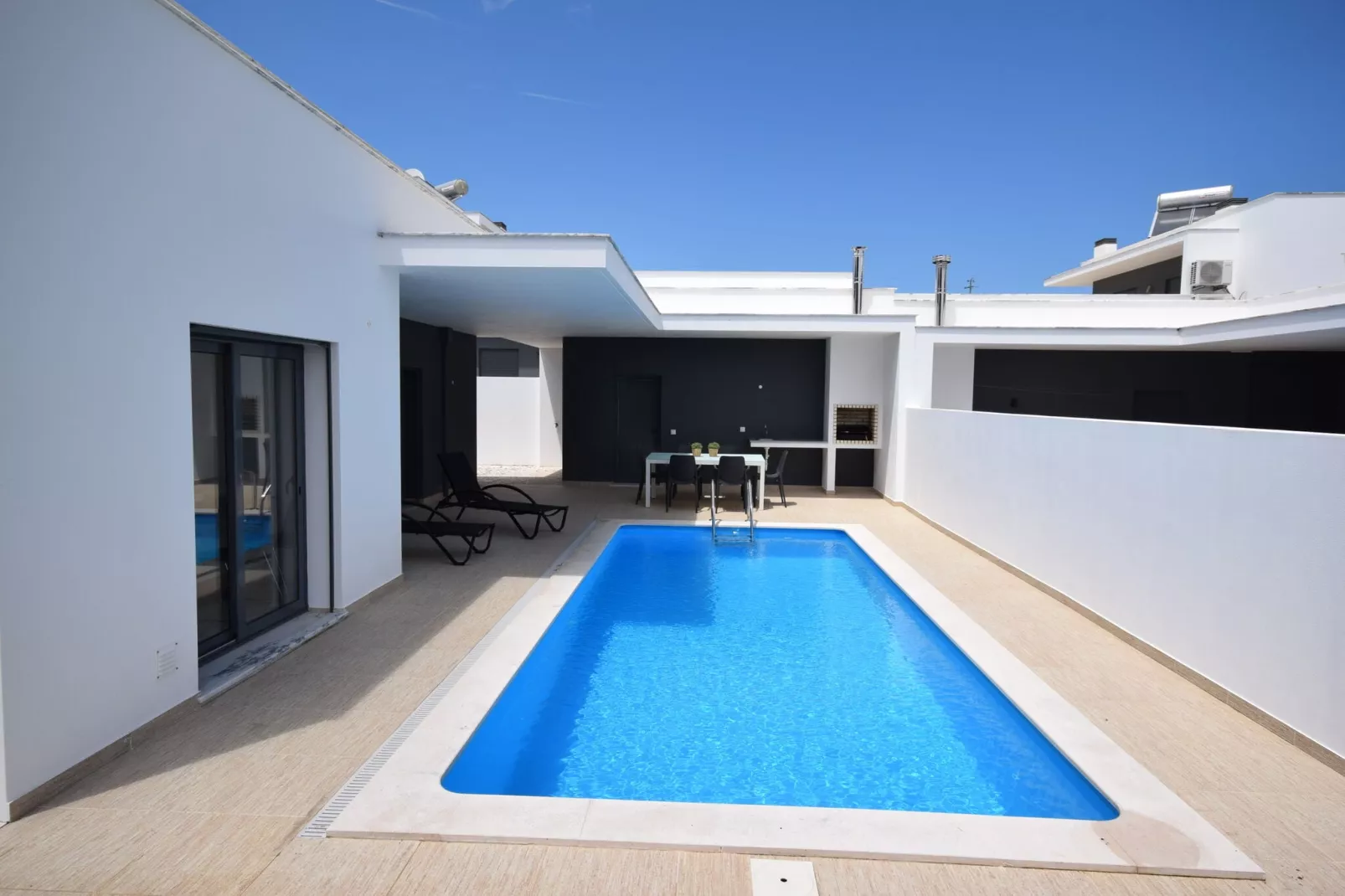 Vila da Lagoa-Zwembad